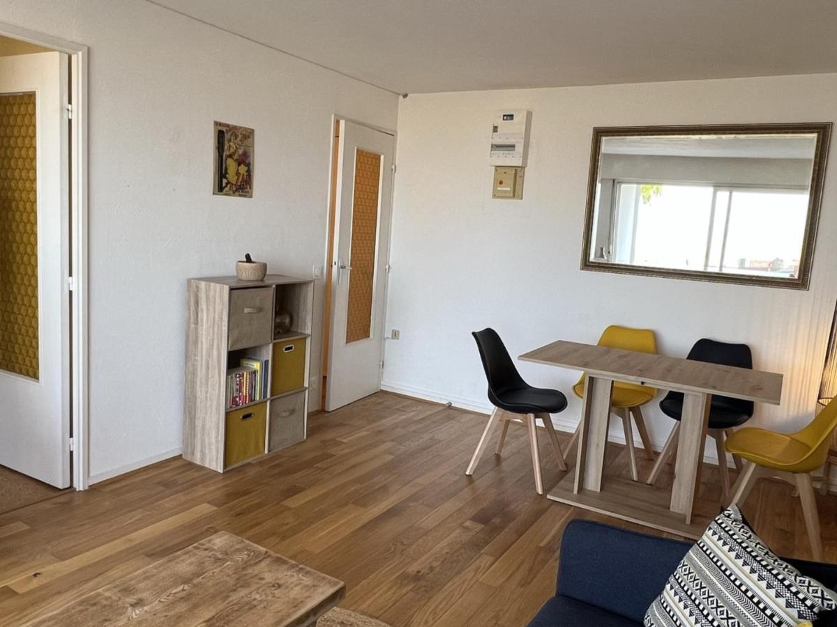 Appartement 2P, Rez-De-Jardin, Acces Plage, Animaux Ok, Parking, Internet Inclus - Fr-1-487-355 Cabourg Exterior foto